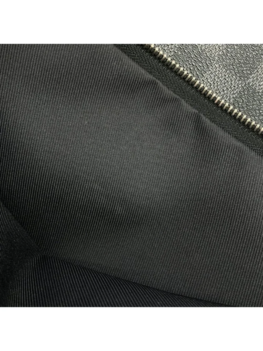 Louis Vuitton Damier Graphite Avenue Sling